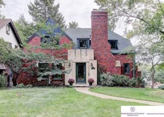 2503 55 St, Omaha NE  68104-3533 exterior