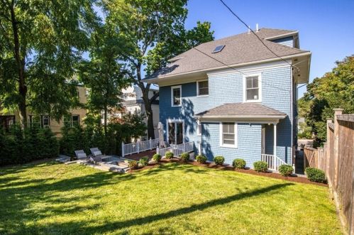 11 Robinwood Ave, Boston MA 02130-2127 exterior