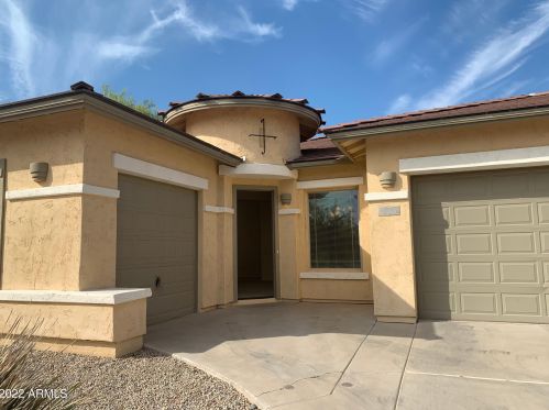 700 Indian Wells Pl, Chandler AZ  85249-6955 exterior