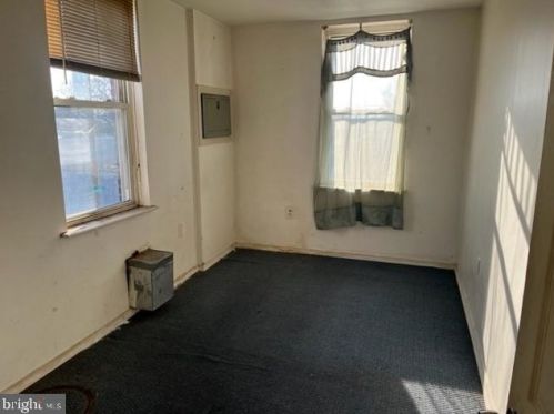 2113 28 St, Philadelphia PA 19145-2522 exterior