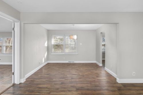 7 Sona Ln, Saint Louis MO  63141-7742 exterior