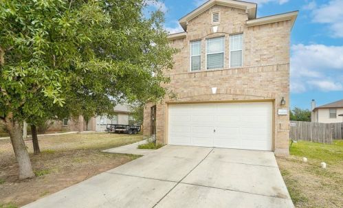 6800 Baythorne Dr, Austin TX  78747-3987 exterior