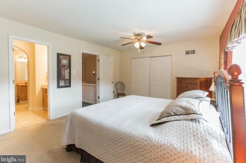 210 Moria Pl, Chester PA 19014-1264 exterior