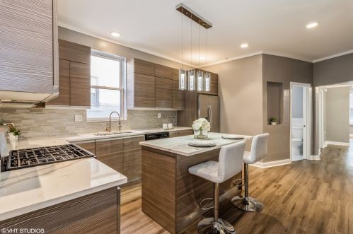 6640 Marshfield Ave, Chicago IL 60636-3302 exterior