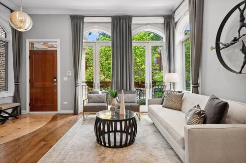 1925 Bissell St, Chicago IL  60614-5014 exterior