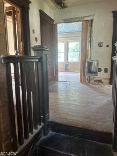 20 Lexington Ave, Montclair NJ 07042-4502 exterior