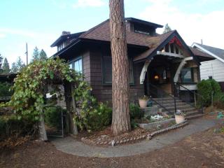 2318 Liberty Ave, Spokane, WA 99205-2465