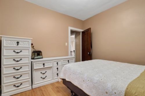 3434 Nagle Ave, Chicago IL 60634-4917 exterior