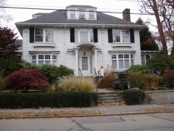 75 Homer St, Newton, MA 02459-1512