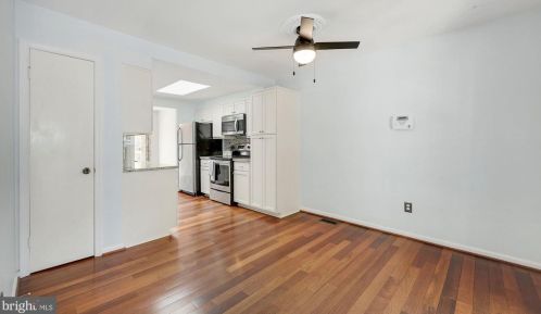 5940 Berkshire Ct, Alexandria VA  22303-1633 exterior