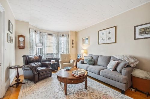 671 6 St, Boston MA 02127-3131 exterior