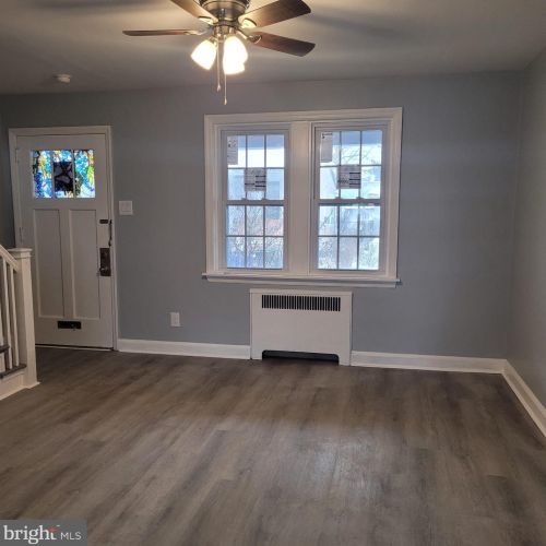 223 Penn St, Pottstown PA  19464-5305 exterior