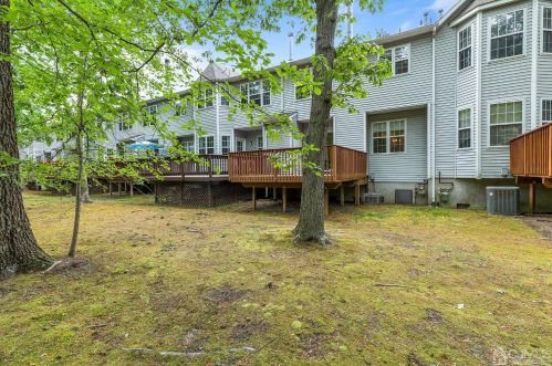 17 Ashley Dr, Old Bridge NJ 08857-2929 exterior