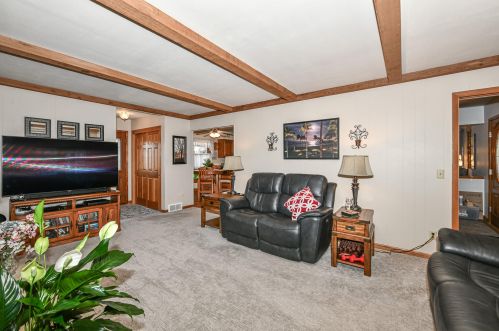 2840 117, Milwaukee WI 53222-4104 exterior