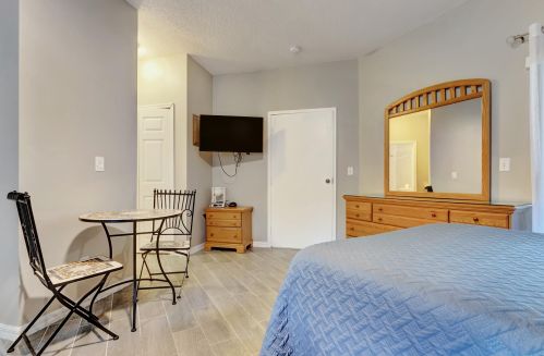 9866 Perfect Dr, Fort Pierce FL 34986-3031 exterior