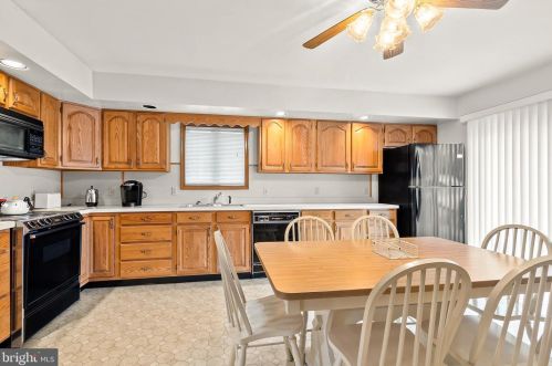 408 Park Ave, Lewes DE 19958-1219 exterior