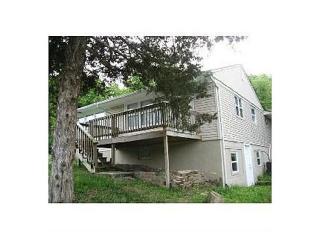 2716 Vermont Ave, Independence, MO 64052-3059