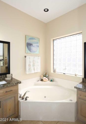 36711 16 St, Phoenix AZ 85086-9393 exterior