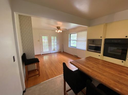 1312 Ross Ave, Saint Louis MO 63146-3817 exterior