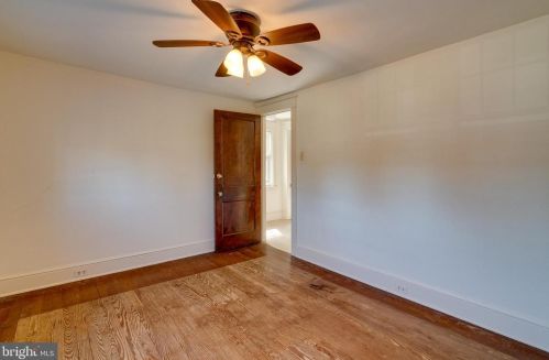 10 Grandview Ave, Lancaster PA 17603-6671 exterior