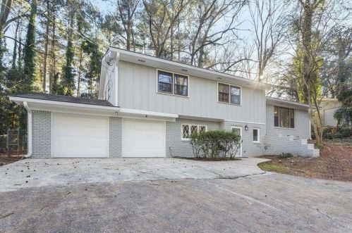 1990 English Ln, Atlanta, GA 30337-1102