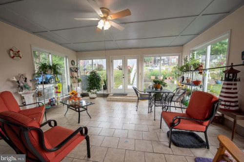 857 Prince St, Lancaster PA 17603-5811 exterior