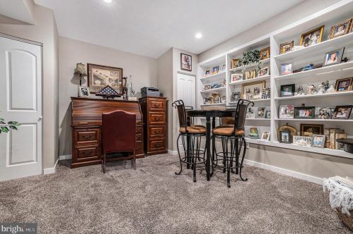 4329 Boone St, Philadelphia PA  19128-4904 exterior