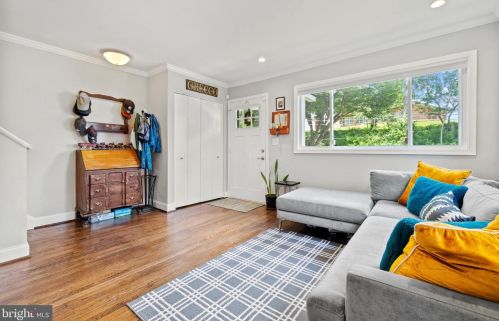 18 Van Buren St, Washington DC  20012-2147 exterior