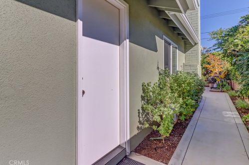 2940 Arlington Ave, Fullerton CA 92835-1923 exterior