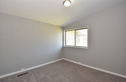 3512 Sunset Dr, Milwaukee WI  53220-1219 exterior