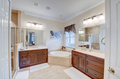 9800 Nuova Way, Fort Pierce FL 34986-2825 exterior