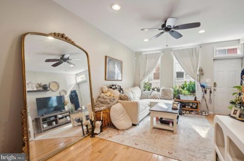 1165 Dorrance St, Philadelphia PA 19146-2911 exterior