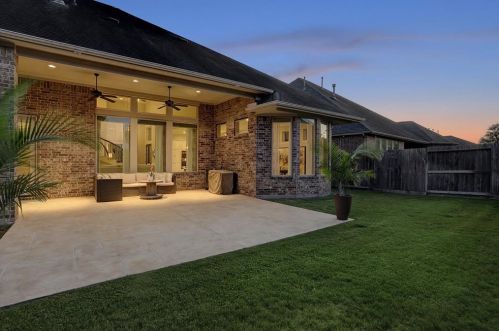 27234 Liberty Hts Ln, Fulshear TX 77441-1480 exterior