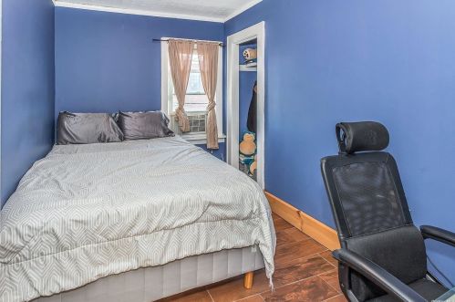 45 4 St, Huntington Station NY 11746-1441 exterior