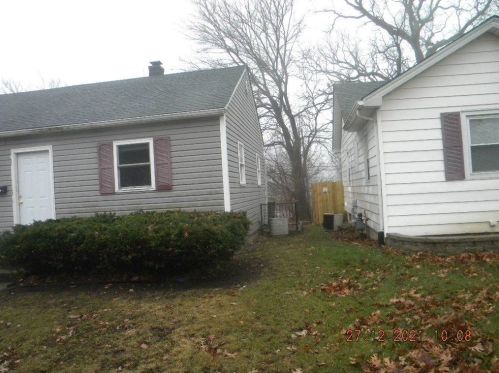 906 Morgan St, Joliet IL 60436-1518 exterior