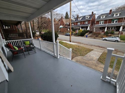 835 Heberton St, Pittsburgh PA  15206-2227 exterior