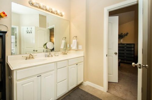 1416 Biltmore Ln, Irving TX exterior