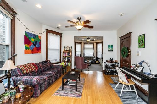 2723 Kimball Ave, Chicago IL 60647-1222 exterior