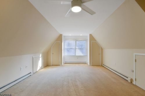 561 Shr Trl, Sparta NJ 07871-1208 exterior