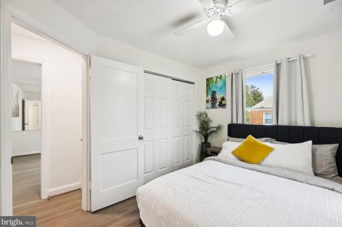 5117 Mount Vernon Memorial Hwy, Alexandria VA  22309-3319 exterior