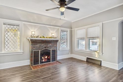 6024 36th St, Milwaukee WI  53221-4618 exterior