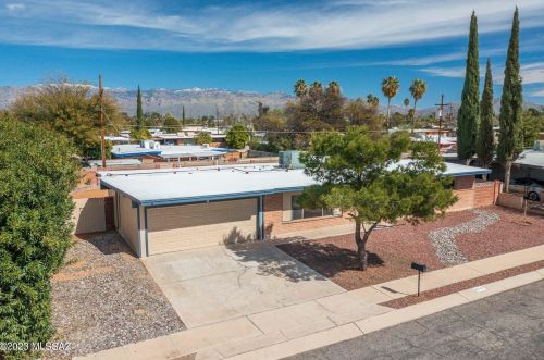 8519 20th St, Tucson, AZ 85710-5927