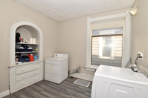 2153 Allis St, Milwaukee WI  53207-1343 exterior