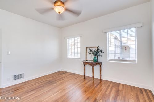 2622 6 St, Tucson AZ 85716-4852 exterior