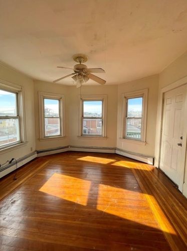 15 Julian St, Providence RI 02909-2715 exterior