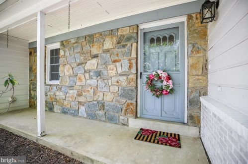 13612 Middlevale Ln, Silver Spring, MD 20906-2178