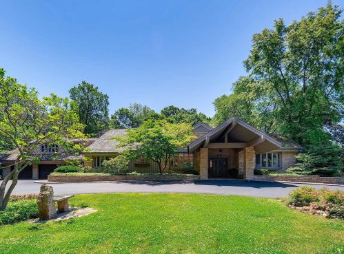 808 5th Ave, Saint Charles, IL 60174-1225