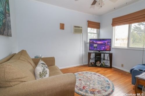 408 17 St, Babylon NY 11704-2603 exterior