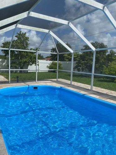 5241 Hunter Blvd, Naples FL 34116-6254 exterior