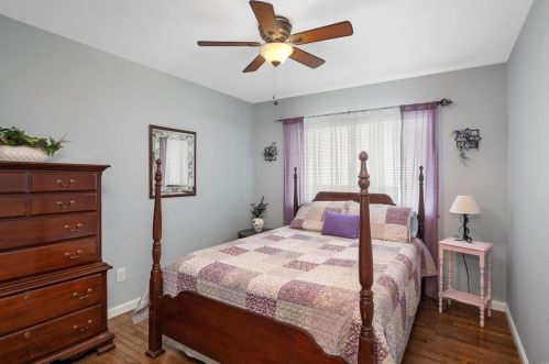 5454 Langsworth Dr, Saint Louis MO 63129-3625 exterior